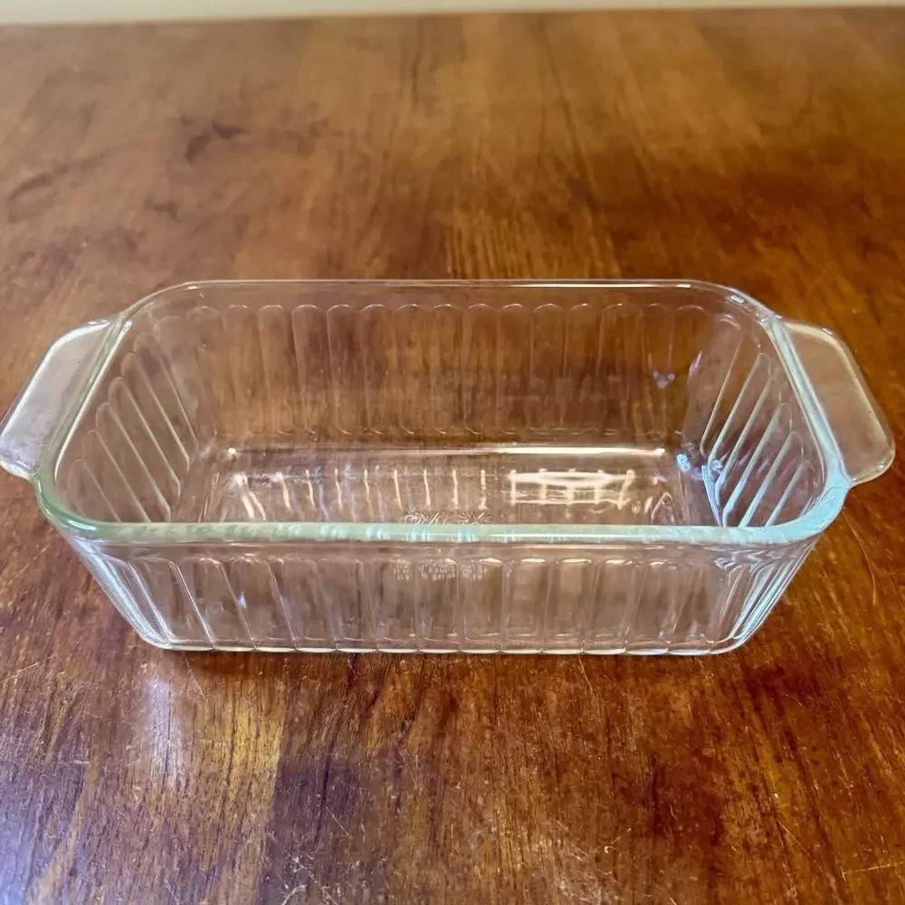 Pyrex 213-R Glass Loaf Bread Baking Dish Ribbed Clear 1.5 Qt Vintage USA